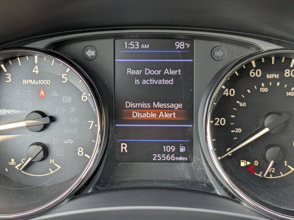 Used 2020 Nissan Rogue SV FWD image 27
