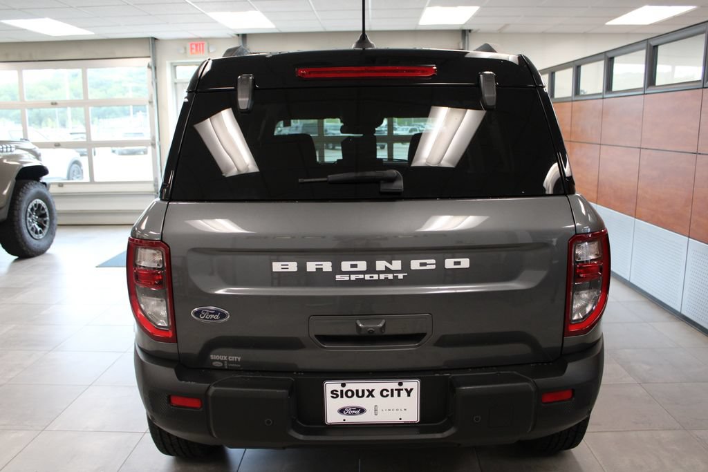 Certified 2025 Ford Bronco Sport Outer Banks AWD/4WD image 4