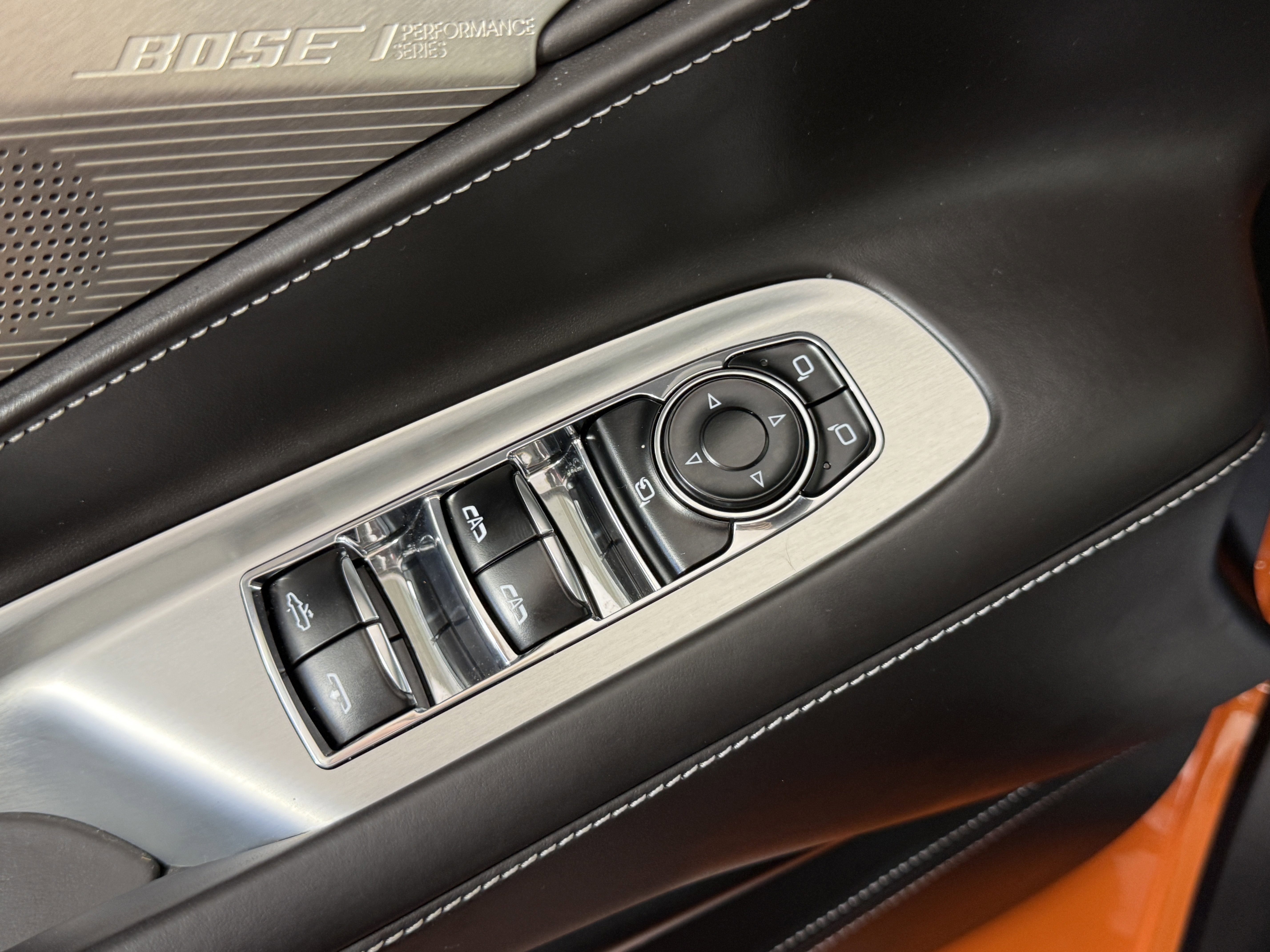 Used 2024 Chevrolet Corvette Stingray Premium Conv w/ Battery Protection Package image 15