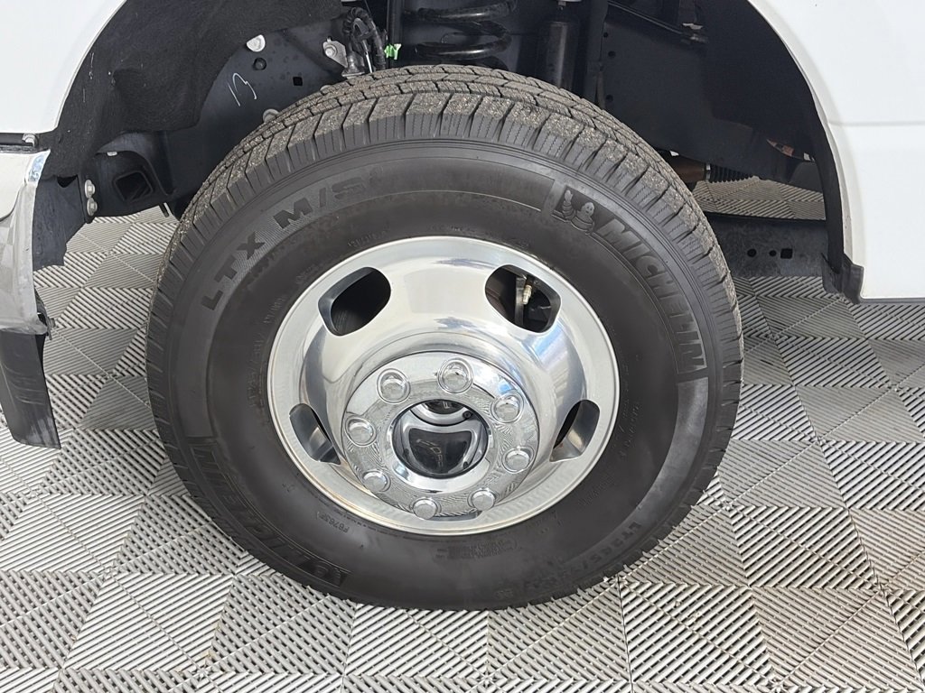 Certified 2025 Ford F350 XL w/ XL Driver Assist Package image 8