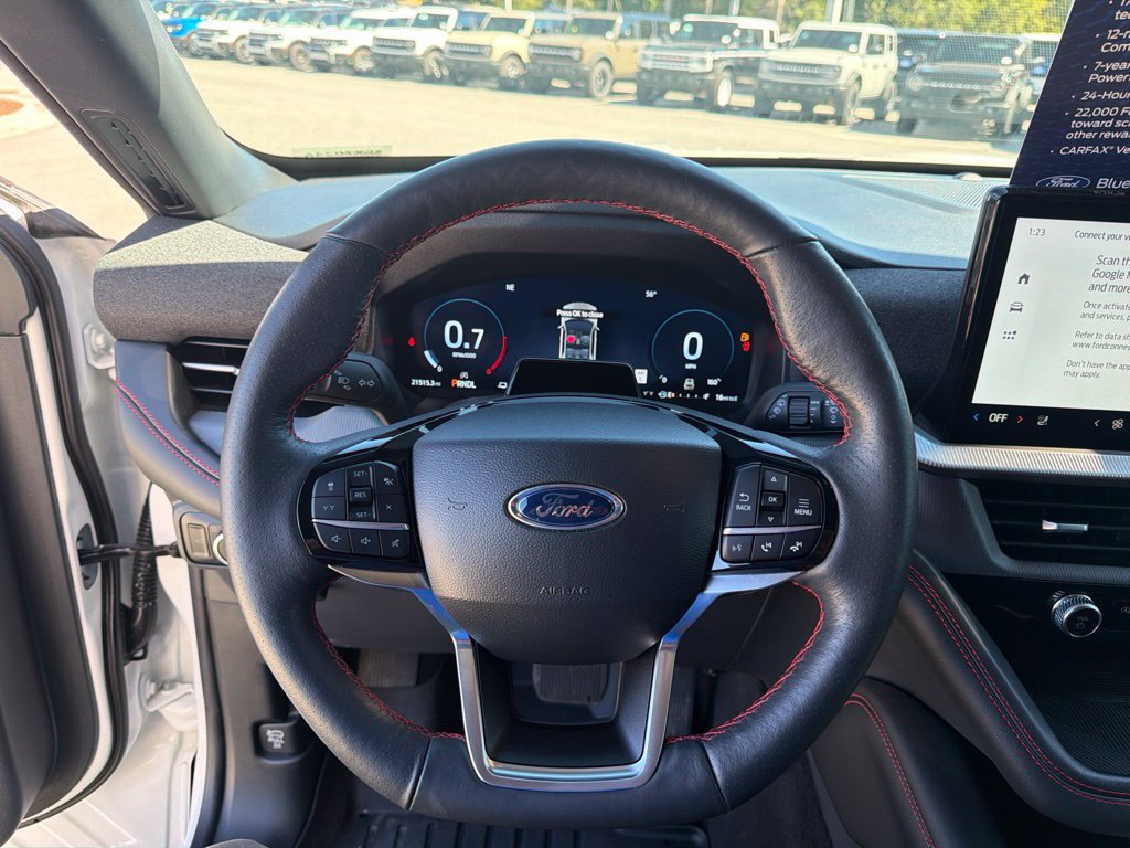 Certified 2025 Ford Explorer ST-Line RWD image 21