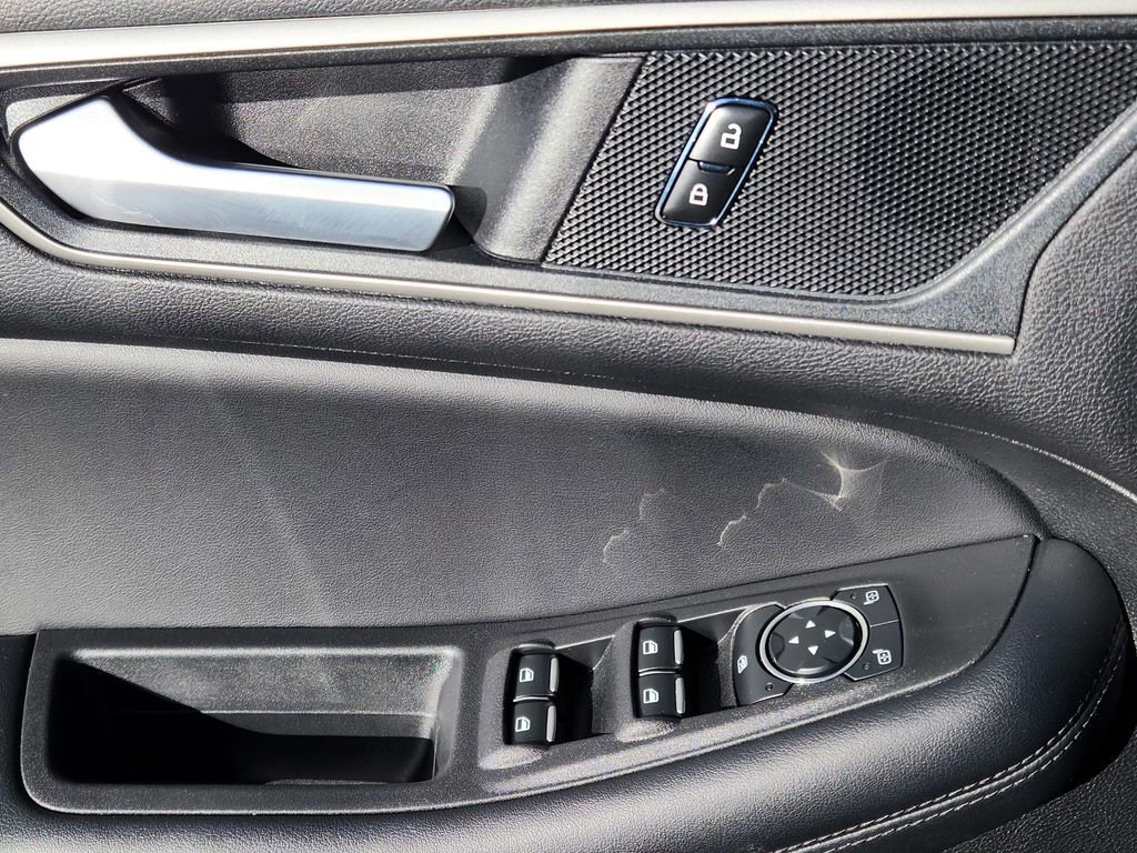 Certified 2023 Ford Edge SEL w/ Convenience Package image 14