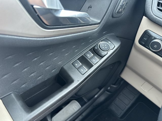 Certified 2020 Ford Escape SEL FWD image 14