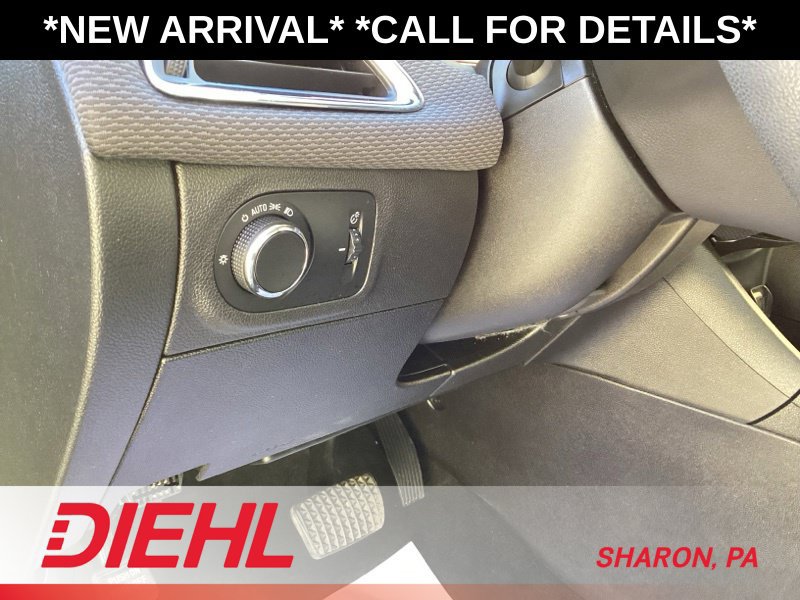 Used 2018 Chevrolet Cruze LT w/ Convenience Package FWD image 23