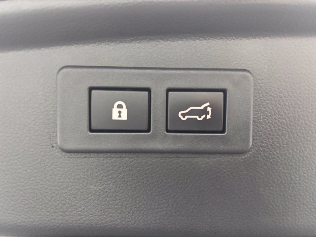 Used 2023 Subaru Outback Wilderness AWD/4WD image 11