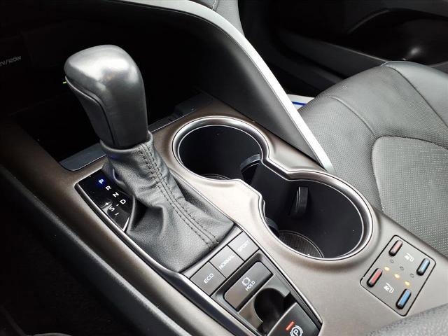 Used 2023 Toyota Camry XSE w/ Navigation Package image 15