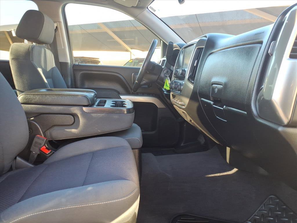 Used 2018 Chevrolet Silverado 1500 LT w/ All Star Edition image 11