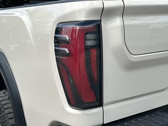 Used 2026 GMC Sierra 2500 AT4X AWD/4WD image 13