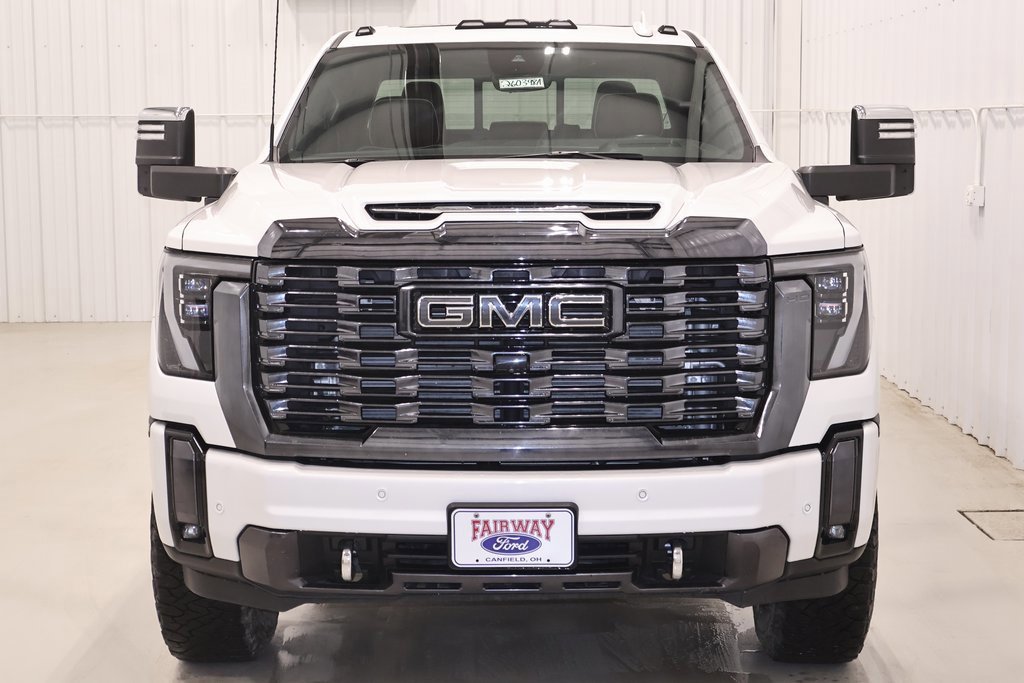 Used 2024 GMC Sierra 3500 Denali Ultimate image 10