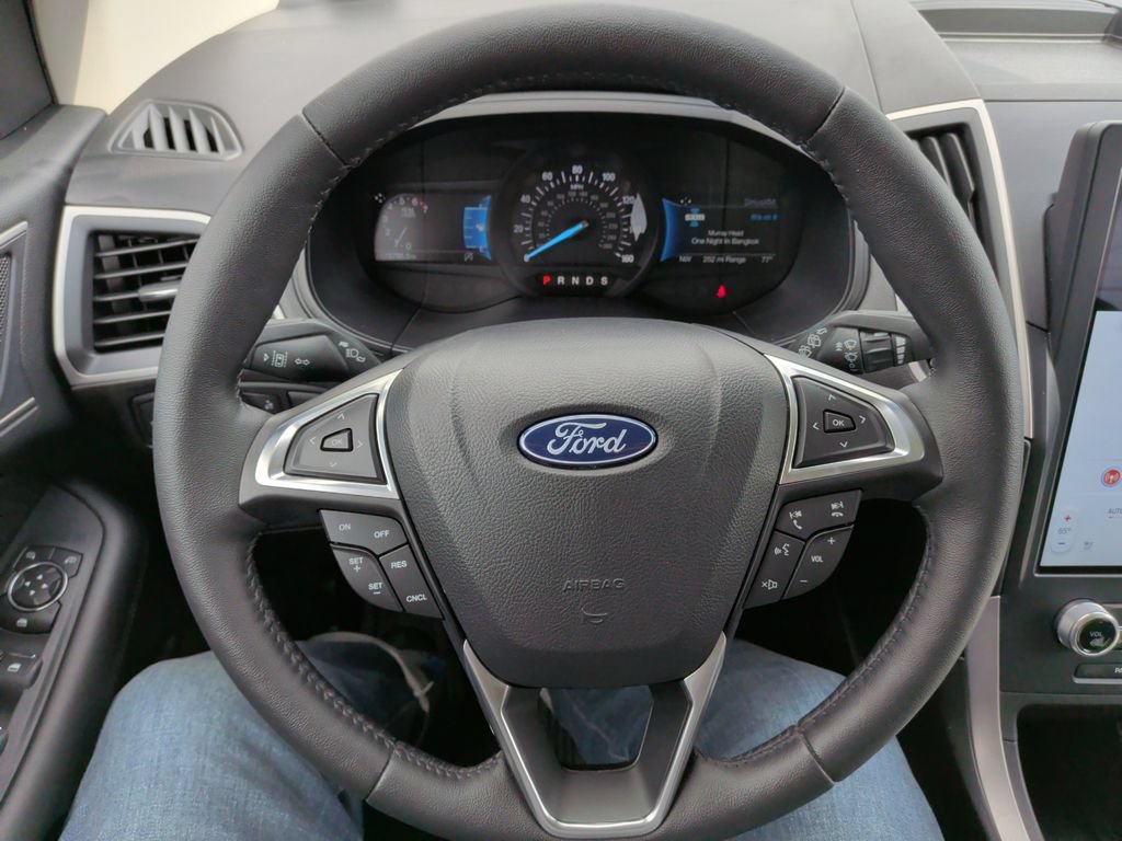 Certified 2022 Ford Edge SEL w/ Convenience Package AWD/4WD image 23