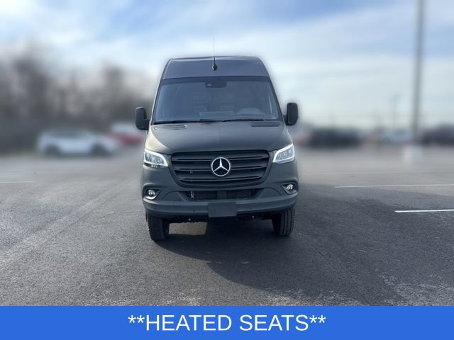 Used 2024 Mercedes-Benz Sprinter 3500 image 9