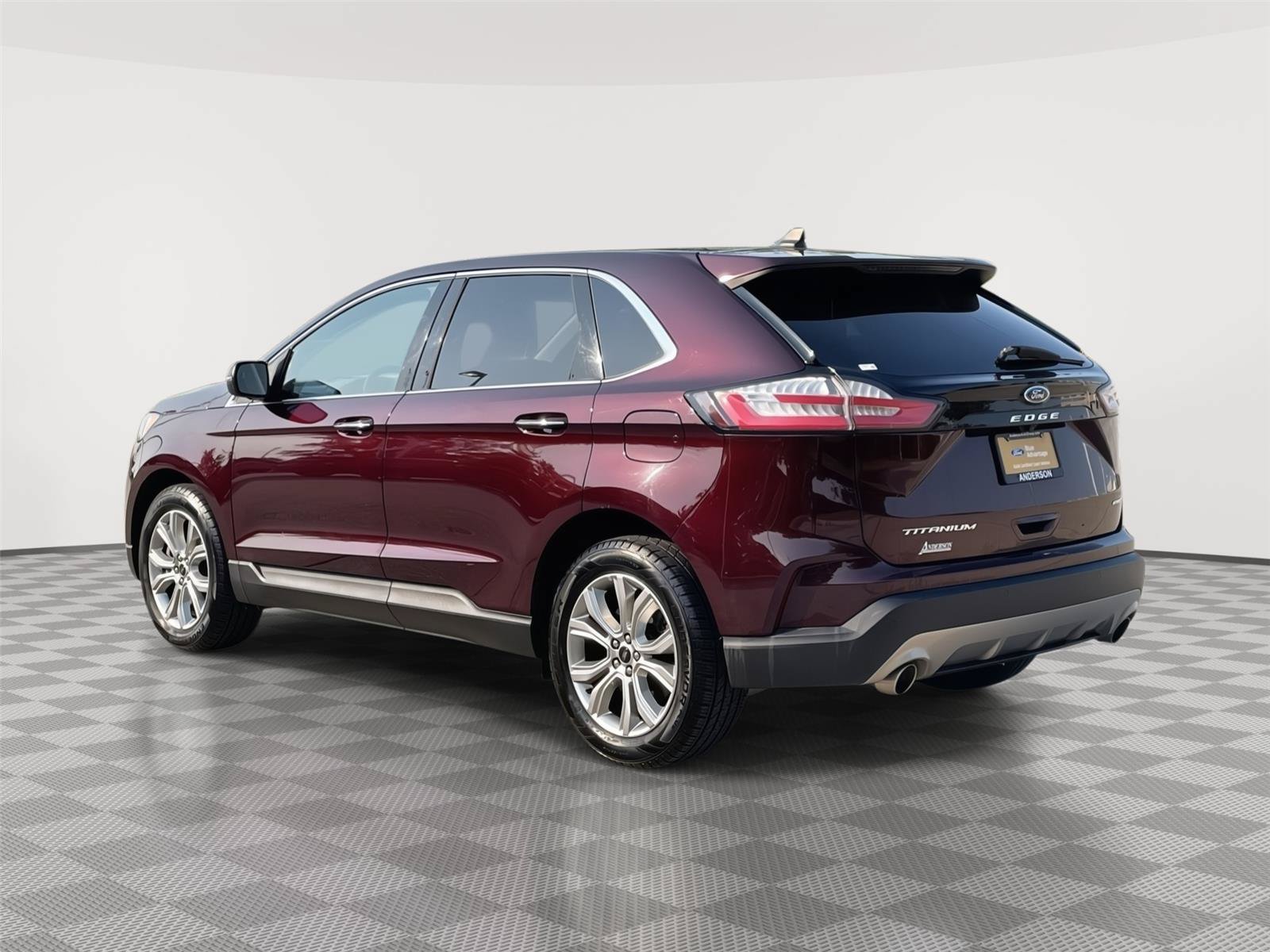 Certified 2024 Ford Edge Titanium AWD/4WD image 9