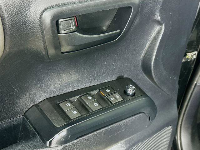 Used 2021 Toyota Tacoma SR image 18