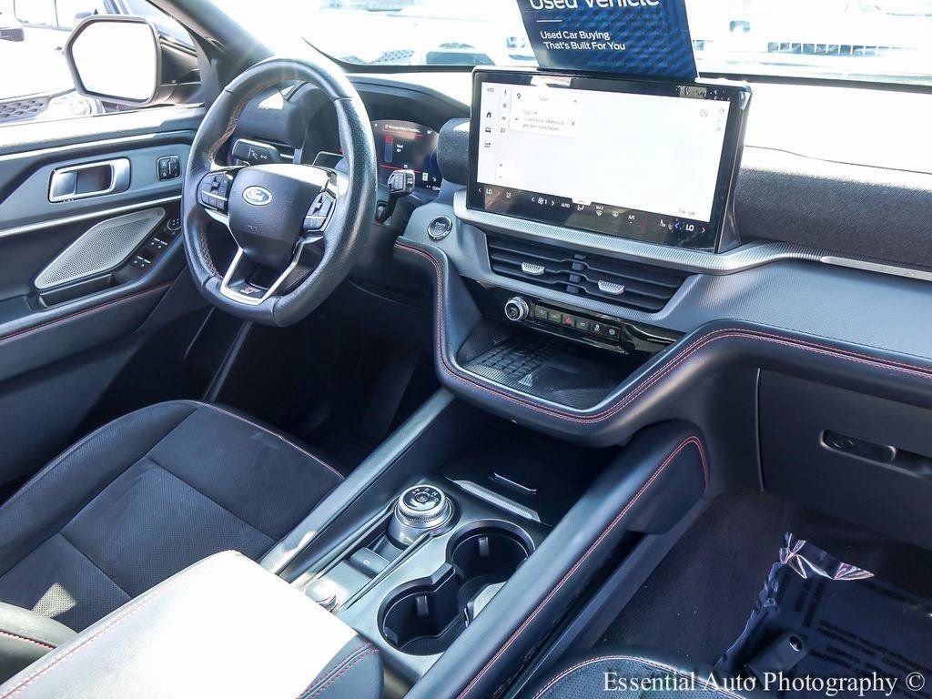 Certified 2025 Ford Explorer ST AWD/4WD image 27