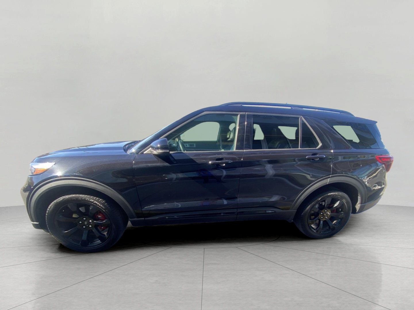 Certified 2023 Ford Explorer ST w/ Equipment Group 401A AWD/4WD image 5
