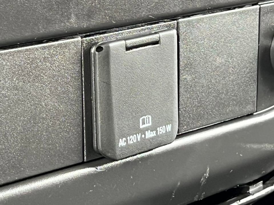 Used 2024 Chevrolet Express 2500 Work Van w/ Driver Convenience Package image 30