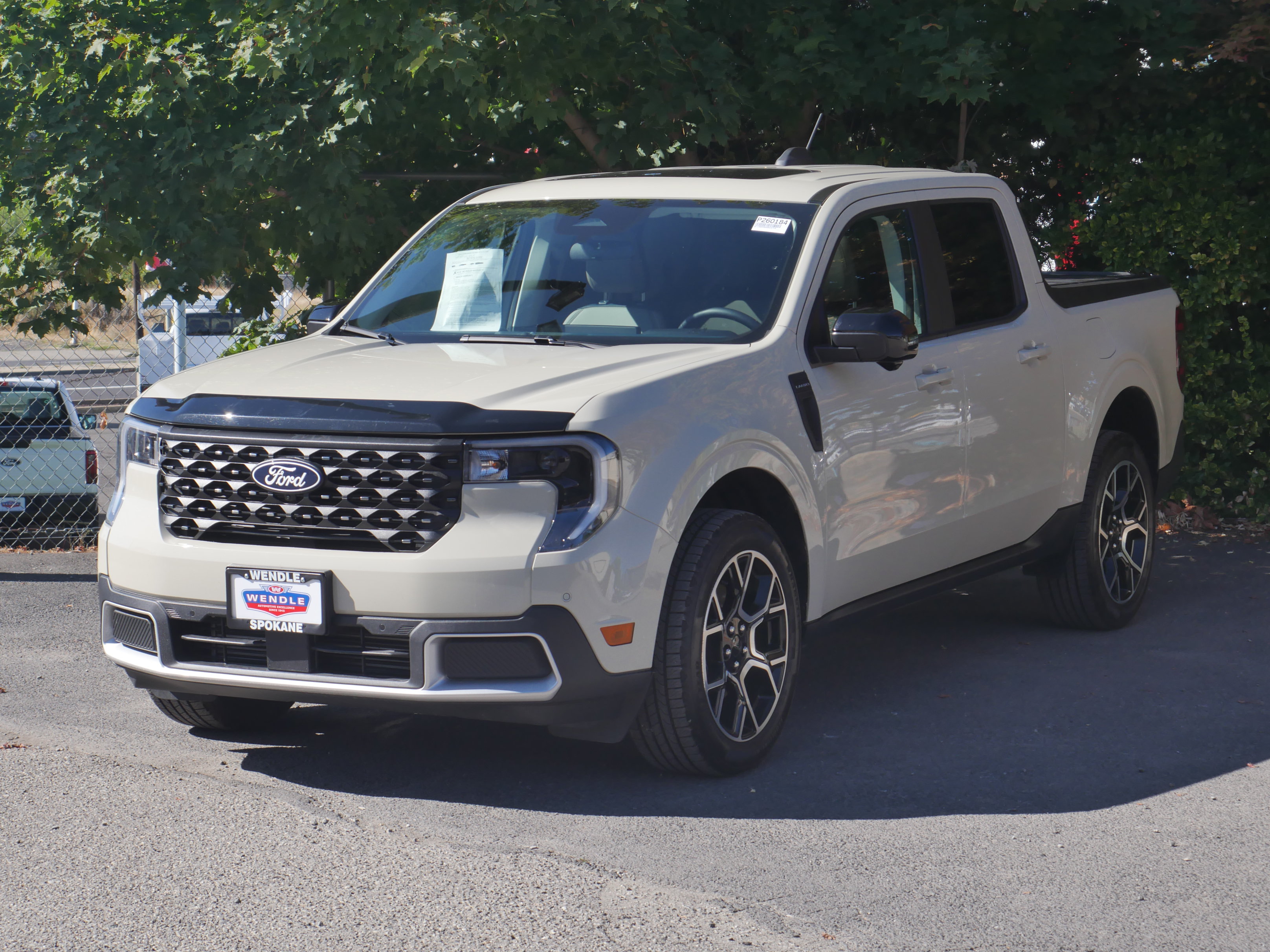 Certified 2025 Ford Maverick Lariat w/ 4K Tow Package AWD/4WD image 2