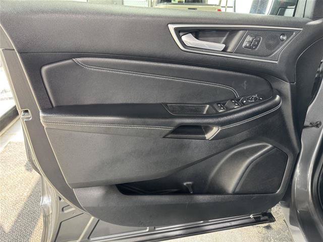 Certified 2024 Ford Edge Titanium AWD/4WD image 17