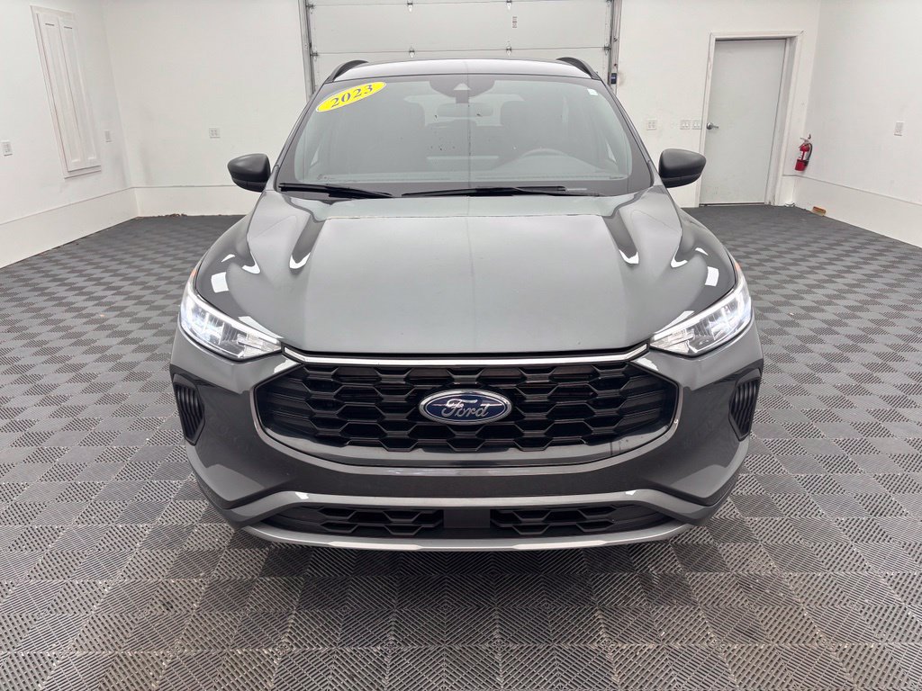 Certified 2023 Ford Escape ST-Line w/ Tech Pack #1 AWD/4WD image 15