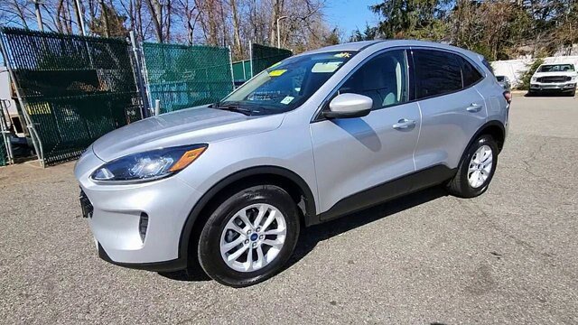 Certified 2020 Ford Escape SE AWD/4WD image 4