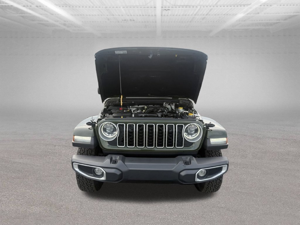 Used 2024 Jeep Wrangler Unlimited Sahara AWD/4WD image 62