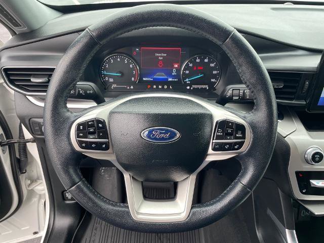 Certified 2022 Ford Explorer XLT w/ Equipment Group 202A image 15