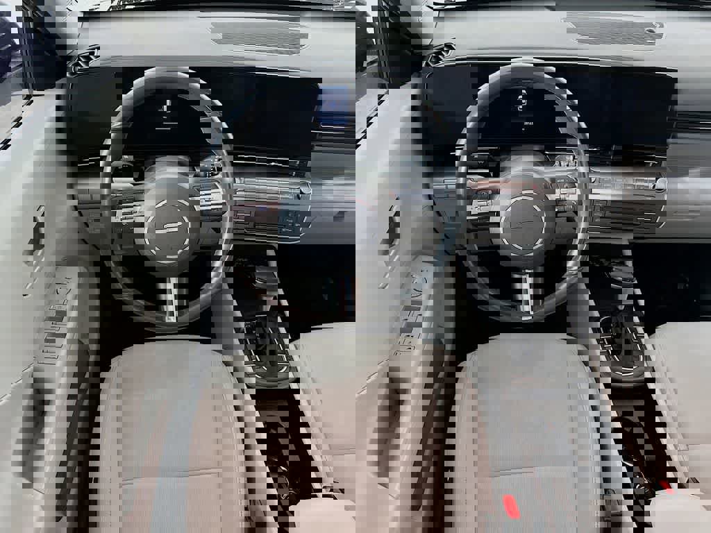 Used 2024 Hyundai Kona SEL image 13