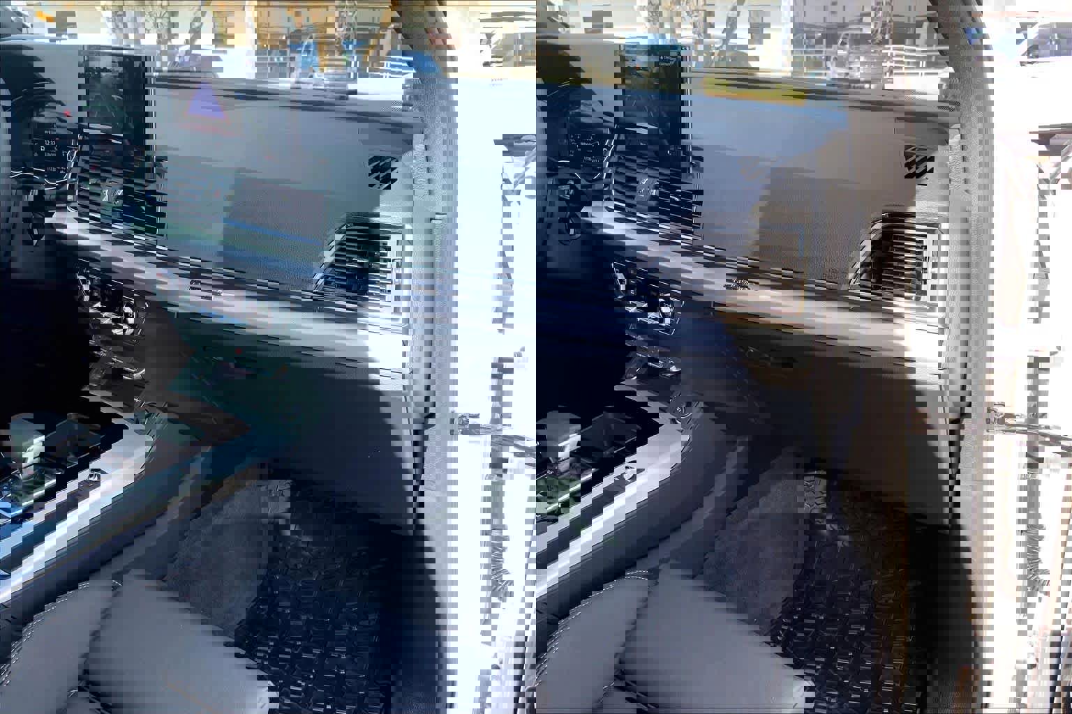 Used 2024 Audi Q5 2.0T Premium w/ Summer of Audi Package image 18