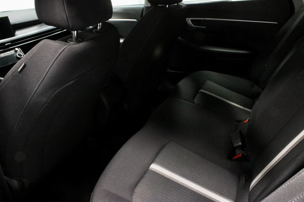 Used 2025 Hyundai Sonata SEL FWD image 20