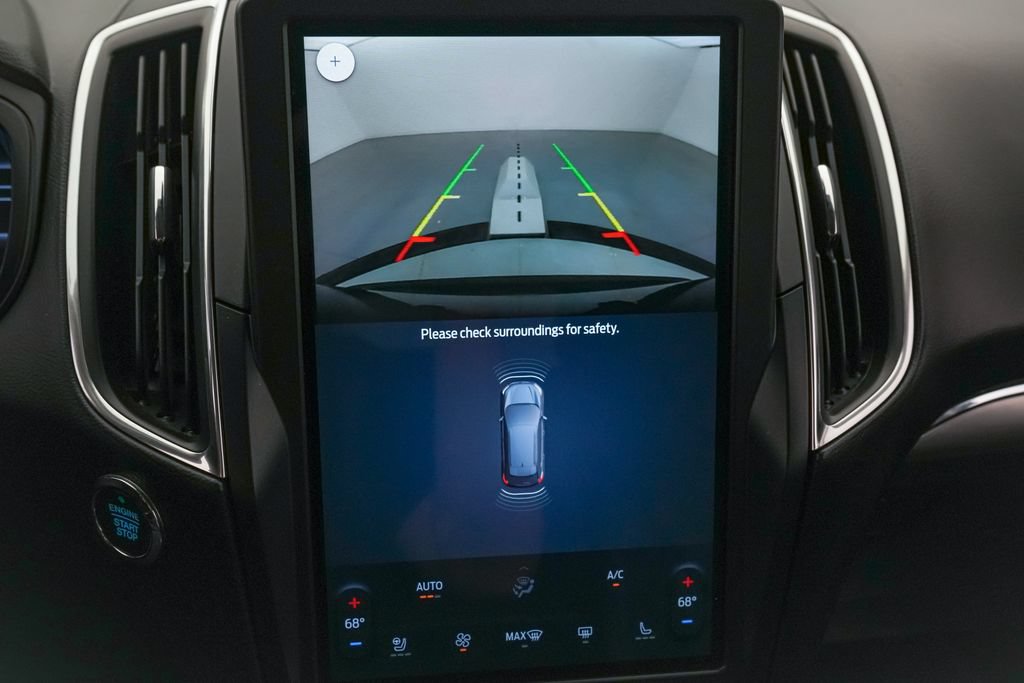 Certified 2023 Ford Edge Titanium AWD/4WD image 16