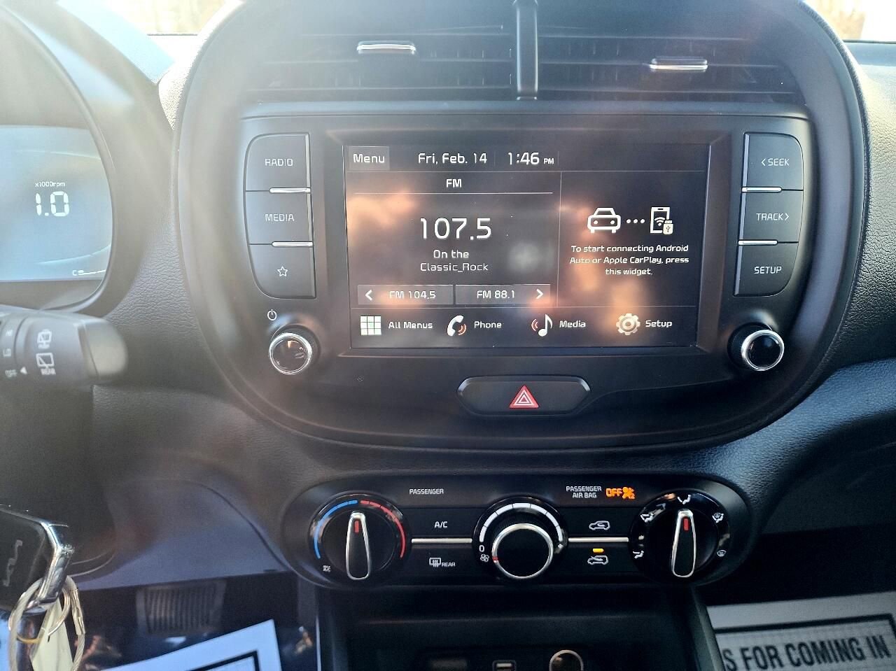 Used 2023 Kia Soul LX w/ Option Group 015 image 16