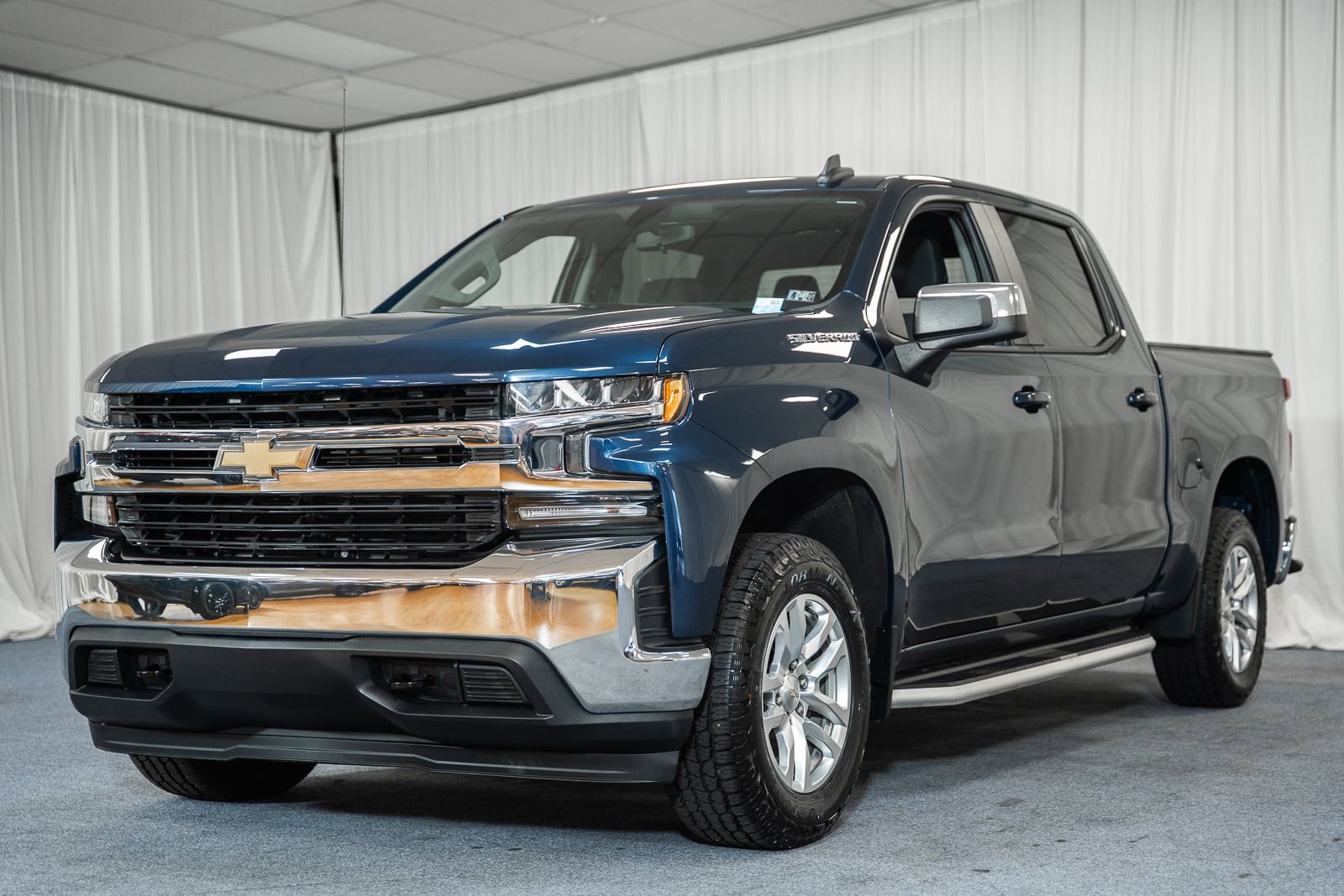 Used 2020 Chevrolet Silverado 1500 LT w/ All-Star Edition image 3
