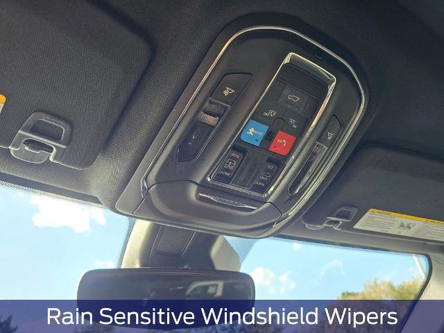 Used 2024 Jeep Grand Cherokee L Altitude AWD/4WD image 30