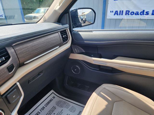 Certified 2024 Ford Expedition Limited AWD/4WD image 17