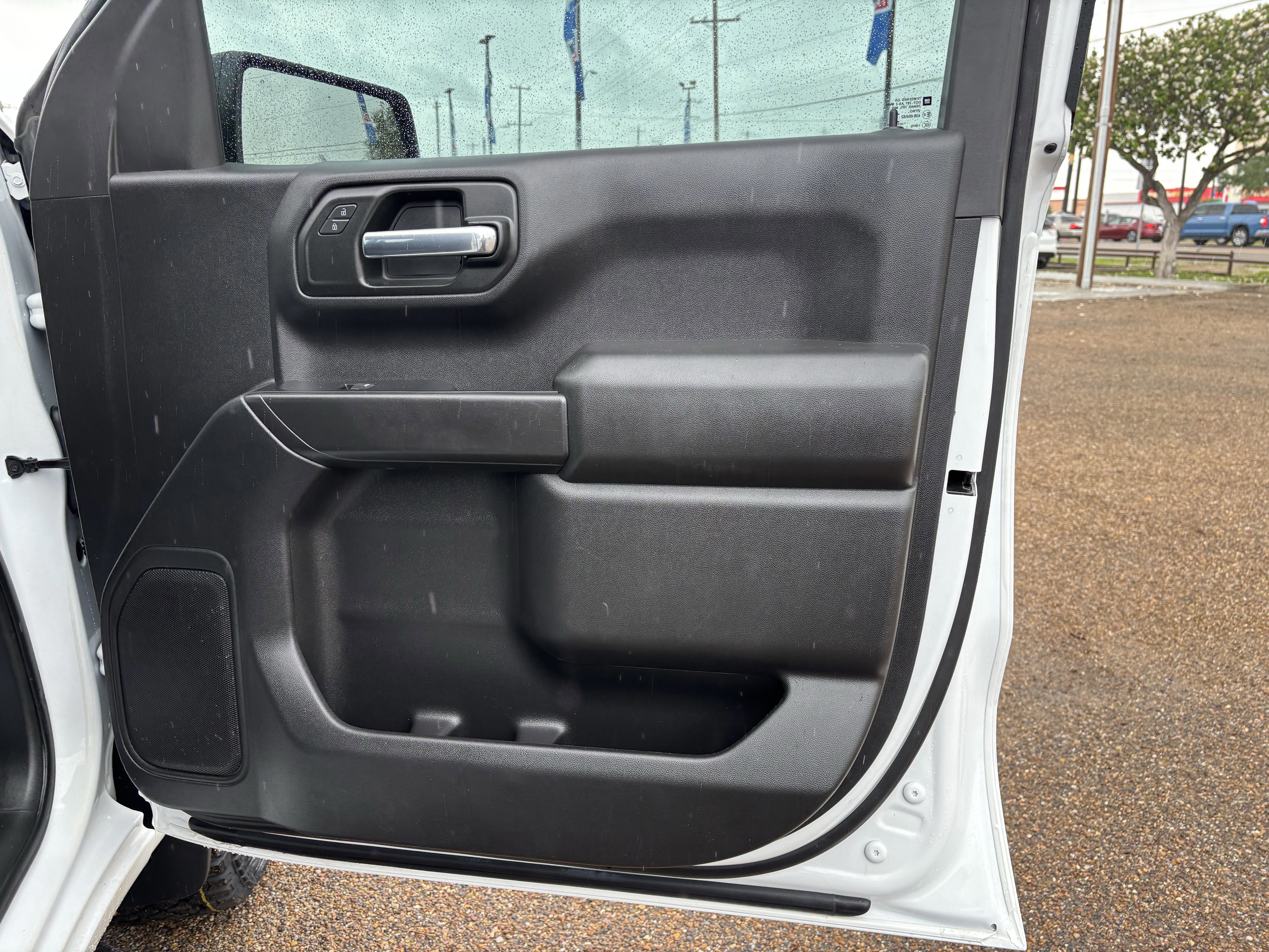 Used 2022 Chevrolet Silverado 1500 Custom Trail Boss w/ LPO, Dark Essentials Package image 23