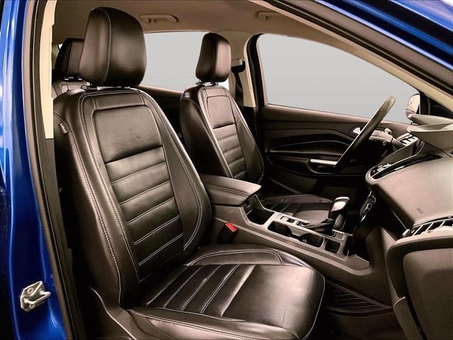 Certified 2019 Ford Escape Titanium AWD/4WD image 7