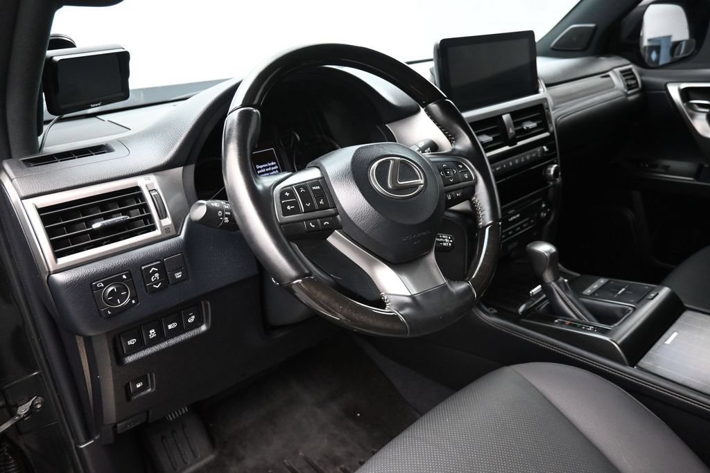 Used 2023 Lexus GX 460 Premium AWD/4WD image 18