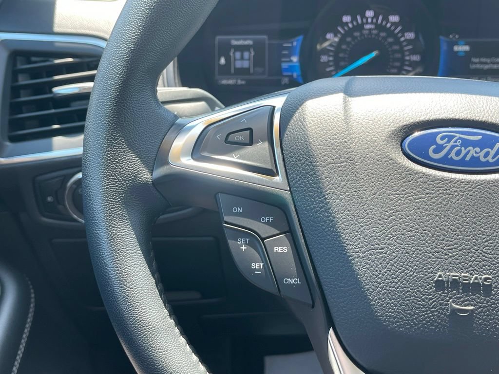 Certified 2024 Ford Edge Titanium AWD/4WD image 30