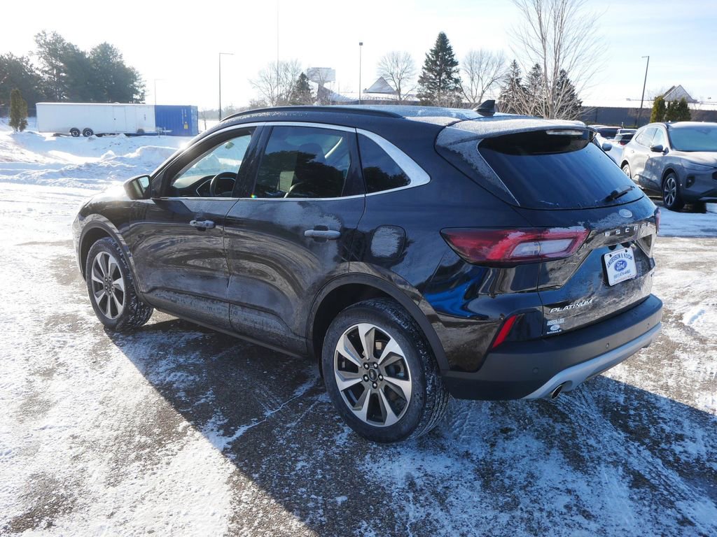 Certified 2024 Ford Escape Platinum image 5