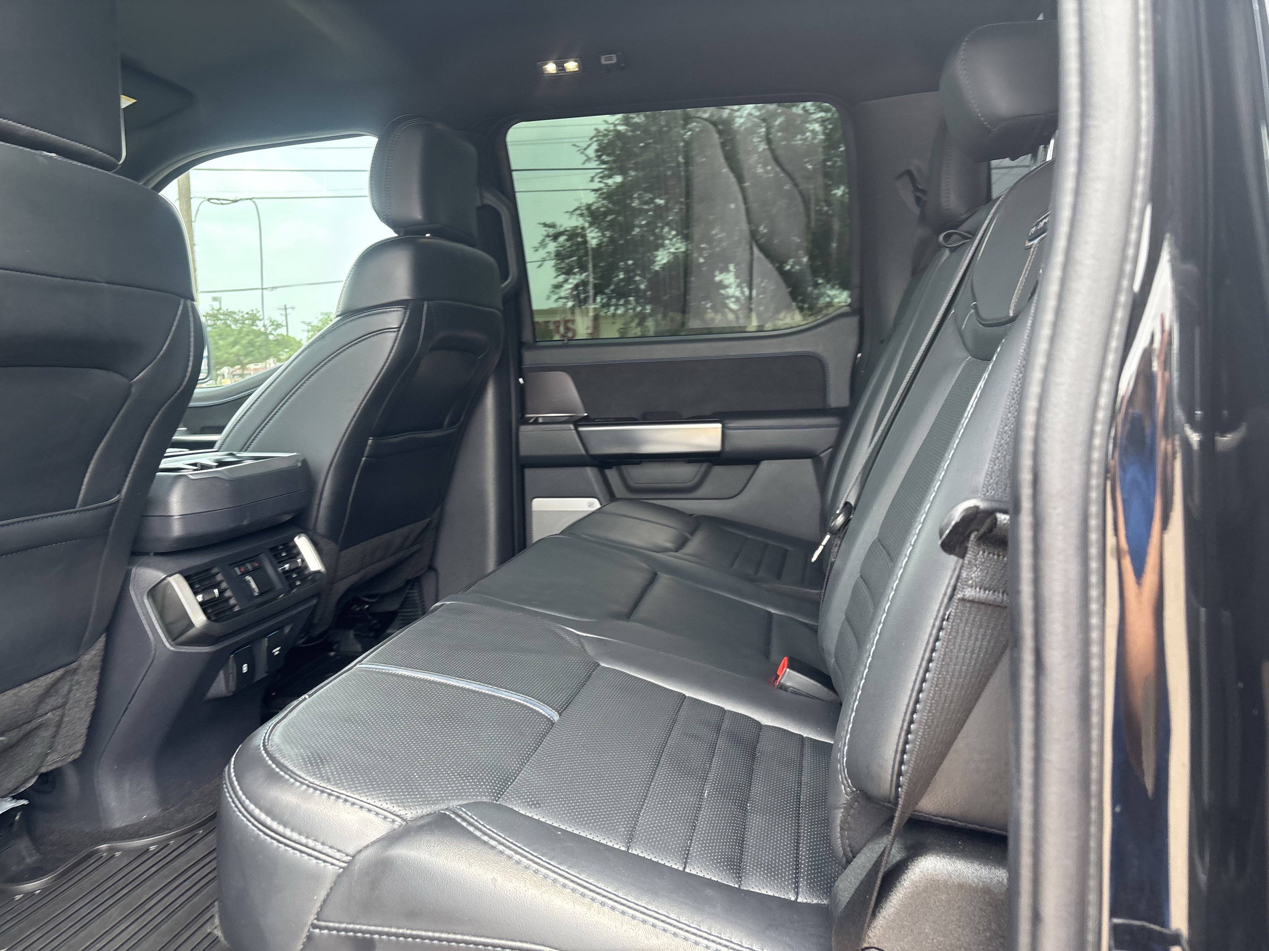 Certified 2024 Ford F150 Platinum w/ FX4 Off-Road Package AWD/4WD image 15