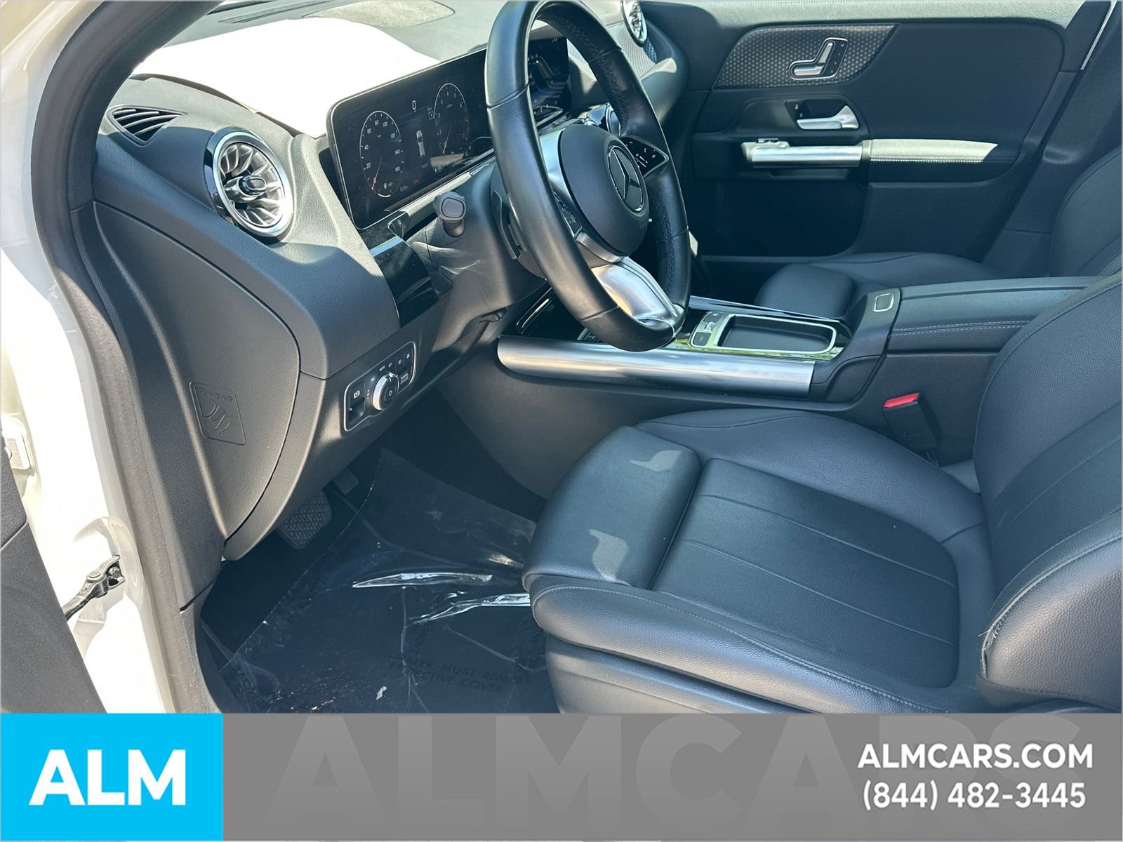 Used 2025 Mercedes-Benz GLA 250 image 10