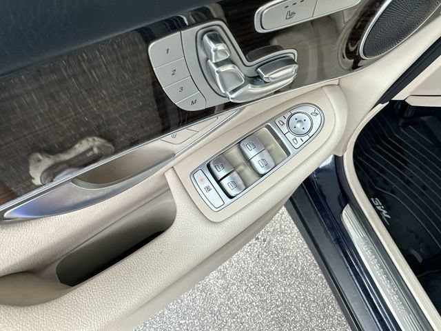 Used 2019 Mercedes-Benz GLC 300 image 13