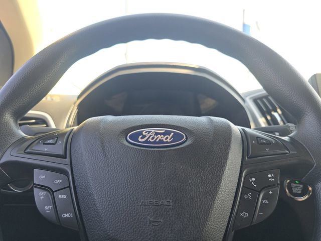 Certified 2022 Ford Edge SE w/ Black Appearance Package AWD/4WD image 26
