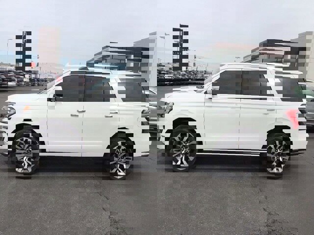 Certified 2021 Ford Expedition Limited image 2