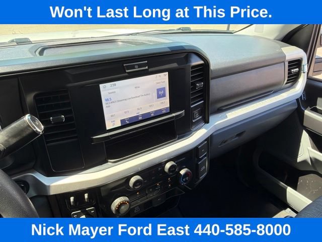 Certified 2025 Ford F250 XLT AWD/4WD image 30