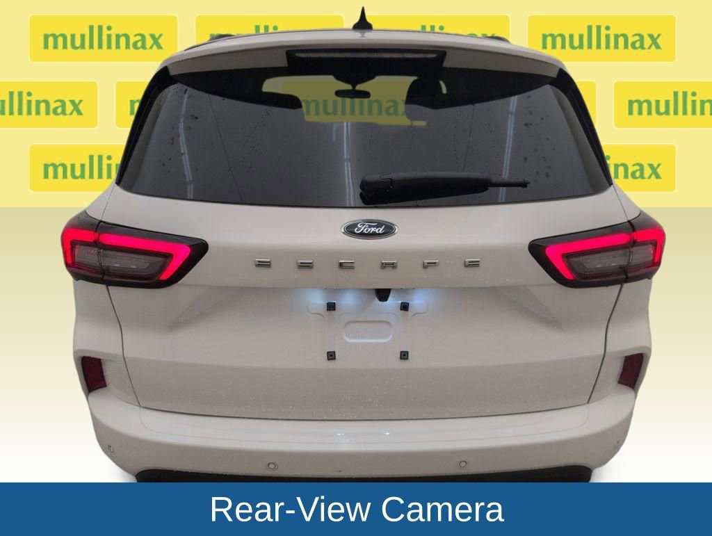 Certified 2024 Ford Escape ST-Line w/ Tech Pack #1 image 4