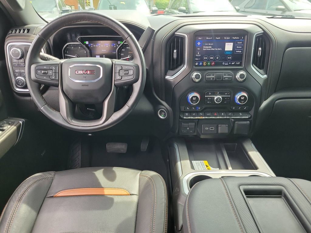 Used 2022 GMC Sierra 2500 AT4 w/ AT4 Preferred Package AWD/4WD image 12