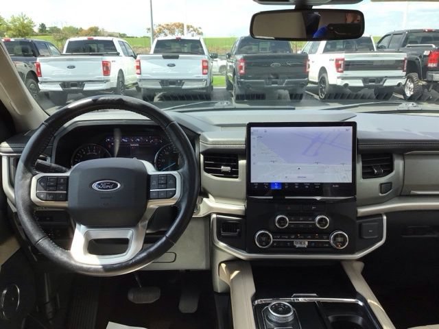 Certified 2023 Ford Expedition XLT AWD/4WD image 10