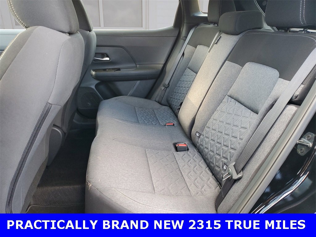 Used 2025 Nissan Kicks SV image 10