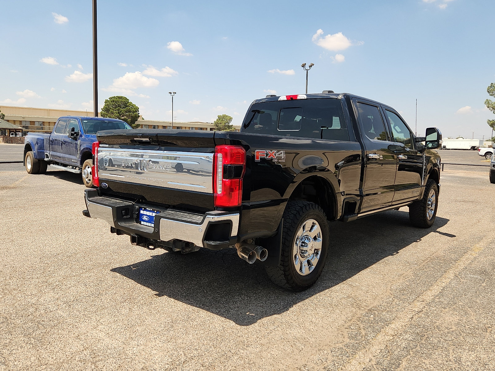 Certified 2024 Ford F350 King Ranch w/ Chrome Package AWD/4WD image 7